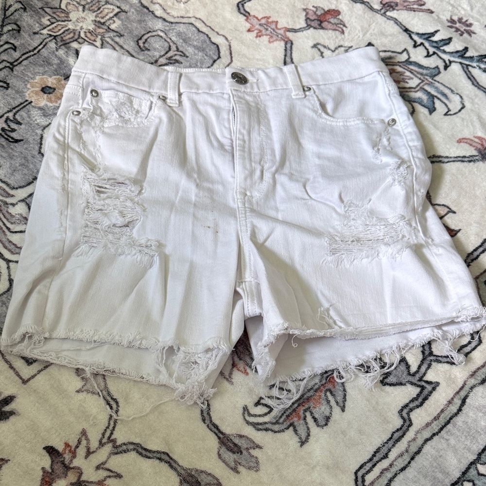 American Eagle White Jean Shorts Distressed Casual